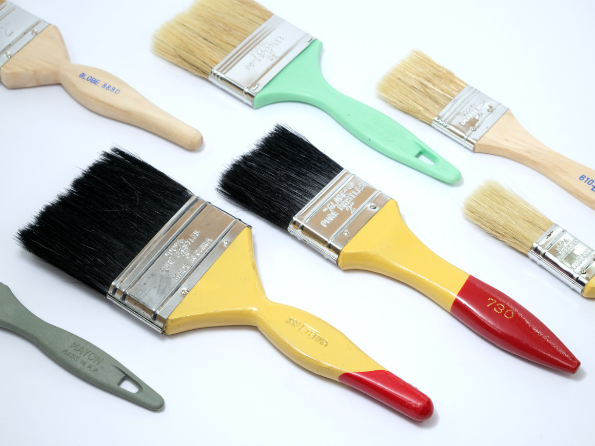 Flat lay of sample paint brushes